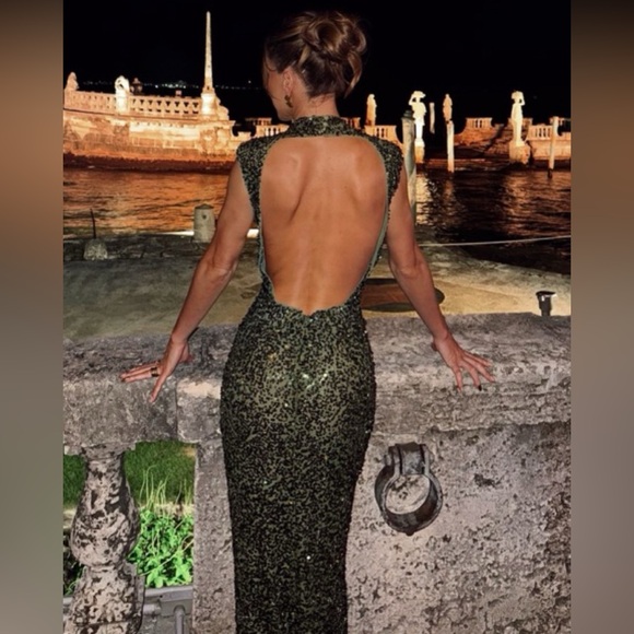 Camila Coelho Collection Emma Maxi Dress in Dark Olive - can ship before NYE! - Picture 3 of 9